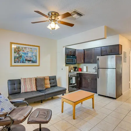 Centrally Located Hallandale Beach Condo